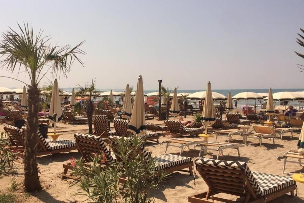 דורס Modern Sea View Apartment For A Perfect Holiday מראה חיצוני תמונה